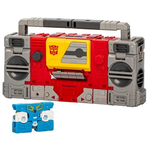 Transformers Studio Series 86 Voyager Autobot Blaster & Eject Action Figure