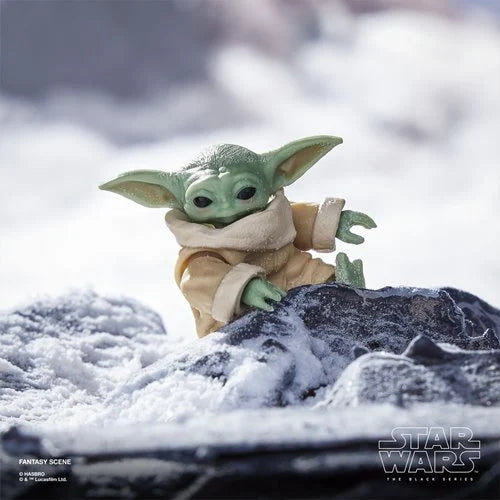 Star Wars The Black Series The Mandalorian & Grogu Deluxe 6-Inch Action Figure